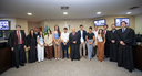 Alunos da UFG participam de visita guiada à sede do TRE-GO