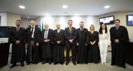 José Mendonça recebe Comenda do Mérito Eleitoral