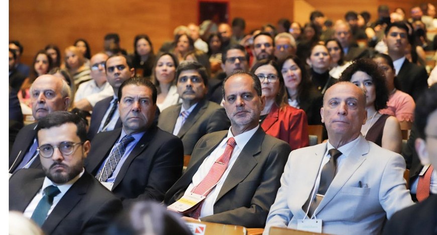 Evento reúne autoridades e especialistas para debater os desafios das Eleições de 2026