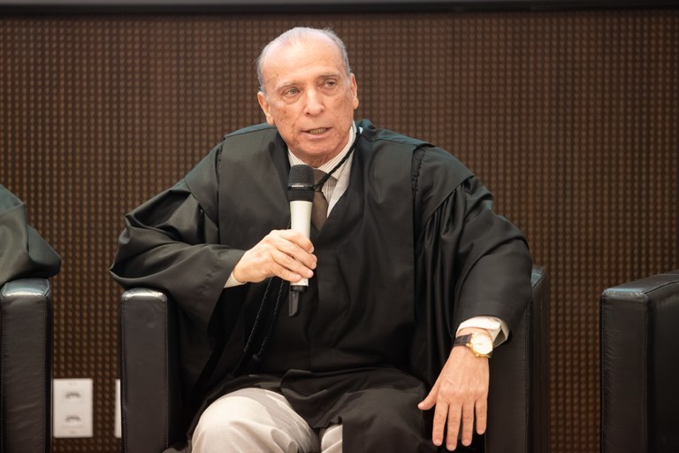 TRE-GO realiza solenidade de posse de novos membros da Corte