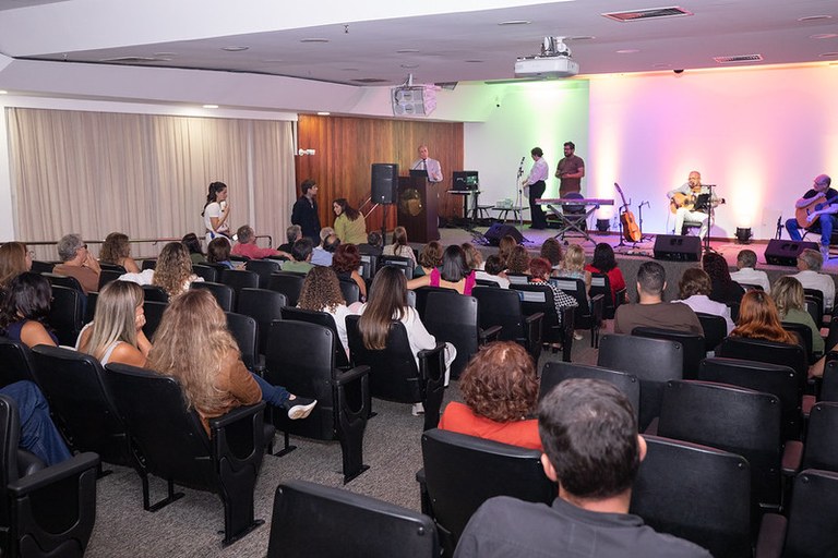 Sarau Cultural abril 2026