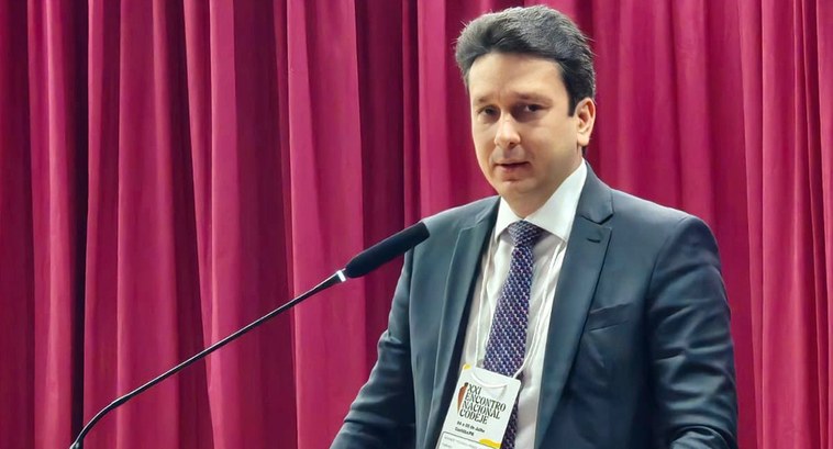 Adenir Peres Júnior participa do XXI Encontro Nacional do Codeje