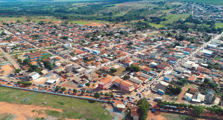 Vista aérea da cidade de Cabeceiras - GO