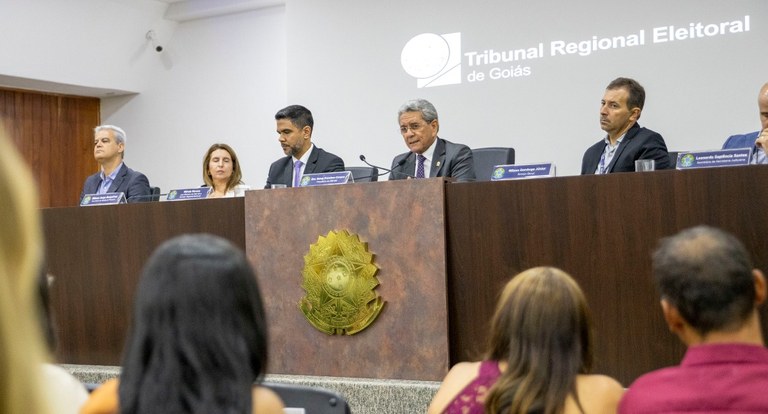 cerimônia de posse dos novos servidores