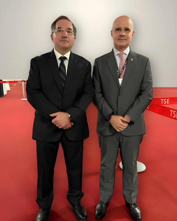 Diretor-geral do TRE-GO participa de reunião nacional da Justiça Eleitoral