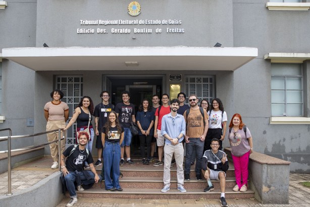 Estudantes da UFG visitam Centro de Memória do TRE-GO nesta quarta-feira (16)