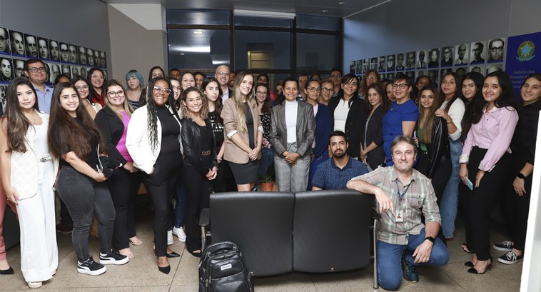 Estudantes visitam a Sede do TRE-GO 1 Estudantes visitam a Sede do TRE-GO 1