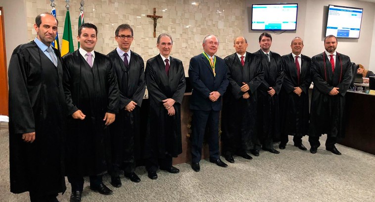 Ex-Juiz Eládio Amorim Mesquita é homenageado no TRE/GO