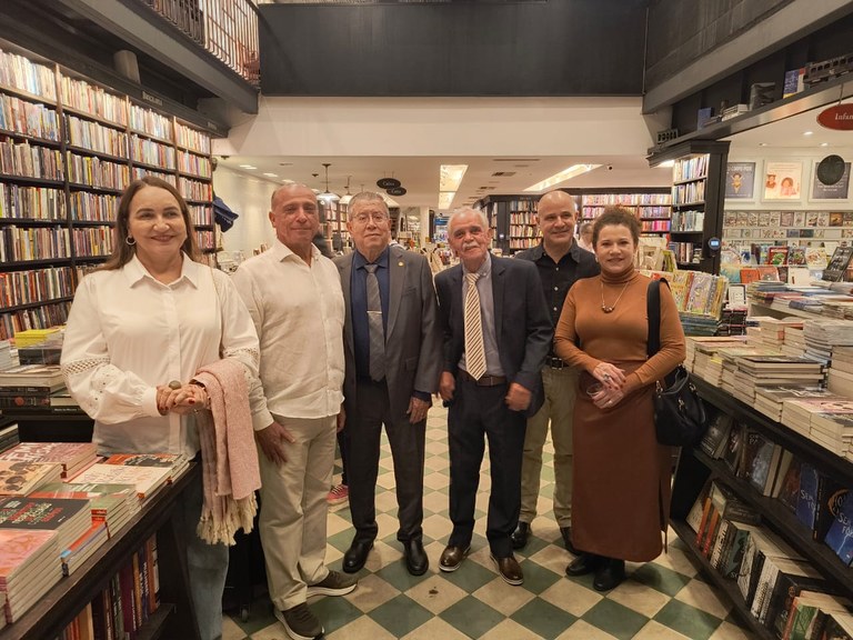 Gabriel Nascente lança livro no Rio de Janeiro (RJ)