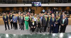 Integrantes da Justiça Eleitoral de Goiás são homenageados na ALEGO
