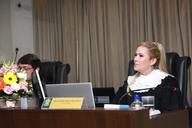 Juíza Ana Cláudia Veloso toma posse como titular no Pleno 3
