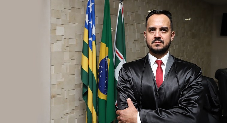 Novo desembargador eleitoral toma posse nesta terça-feira (21) Novo desembargador eleitoral toma posse nesta terça-feira (21)