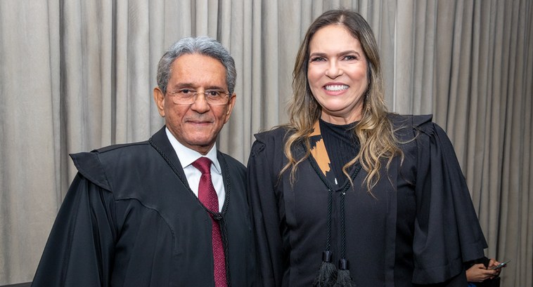 Posse Mônica Senhorelo Posse Mônica Senhorelo