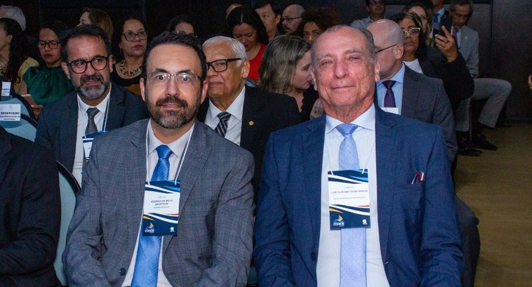 Presidente do TRE-GO apresenta ferramenta inovadora no XXIII CODEJE Presidente do TRE-GO apresenta ferramenta inovadora no XXIII CODEJE