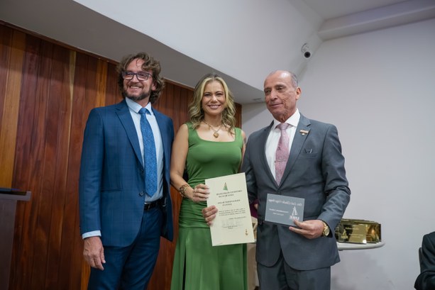 Presidente do TRE-GO é homenageado com o Troféu Tiokô 2025 em cerimônia no Tribunal Presidente do TRE-GO é homenageado com o Troféu Tiokô 2025 em cerimônia no Tribunal