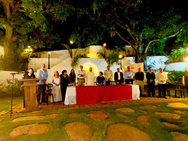 Presidente do TRE-GO prestigia lançamento do livro “Hospital São Pedro D’Alcântara” 
