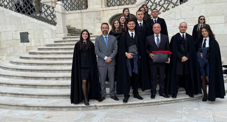 Presidente do TRE-GO profere palestra na Universidade de Coimbra e firma acordo de cooperação