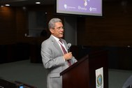 Presidente Itaney Campos discursa no Encontro de Avaliação das Eleições