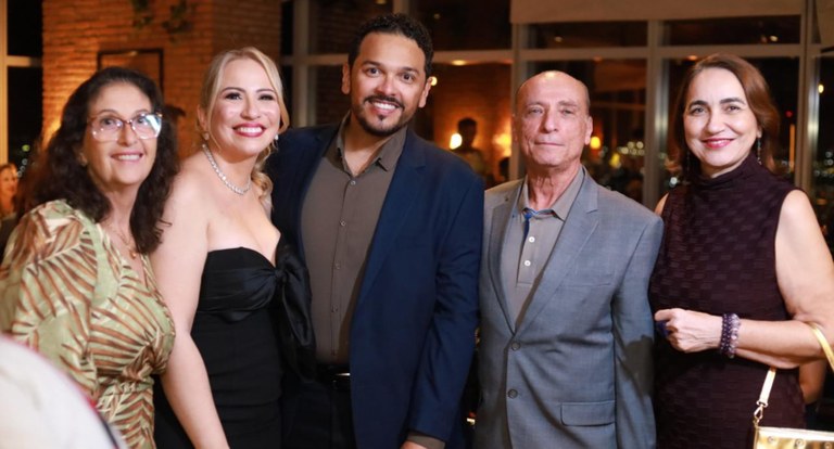 Presidente prestigia lançamento do livro de Arthur da Paz