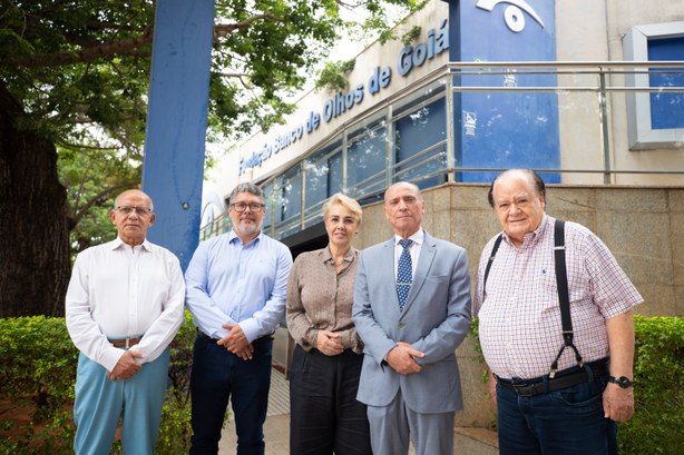 Presidente Veiga Braga visita Fundação Banco de Olhos de Goiás Presidente Veiga Braga visita Fundação Banco de Olhos de Goiás