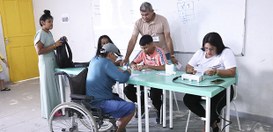 Seção acessível para eleitores com deficiência.