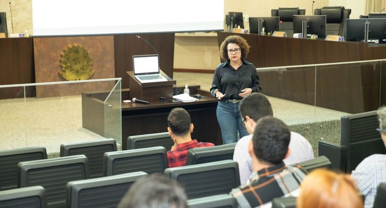 SJD promove ambientação para novos terceirizados

