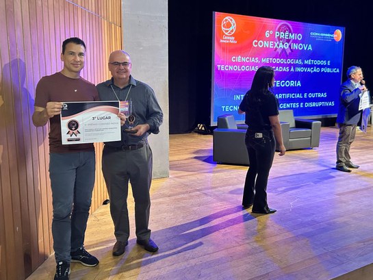 TRE-GO conquista 3º lugar no 6º Prêmio Conexão Inova com projeto de inteligência artificial cont...