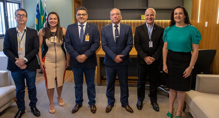 TRE-GO contrata Correios para distribuição de urnas nas Eleições 2024 TRE-GO contrata Correios para distribuição de urnas nas Eleições 2024