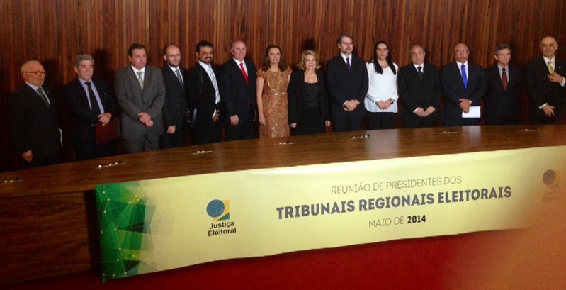 TRE-GO Encontro de Tribunais Regionais Eleitorais 2014 TRE-GO Encontro de Tribunais Regionais Eleitorais 2014