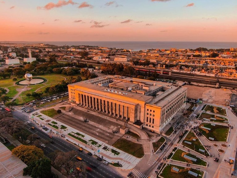 Universidade de Direito de Buenos Aires Universidade de Direito de Buenos Aires