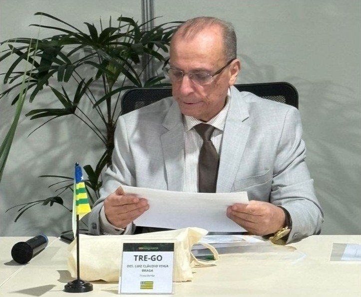 Presidente do TRE-GO participa do Fórum Nacional VerDemocracia em Belém