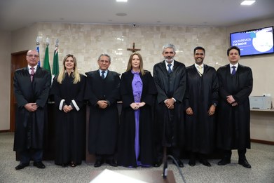 Carlos Augusto Nobre toma posse como juiz do TRE-GO
