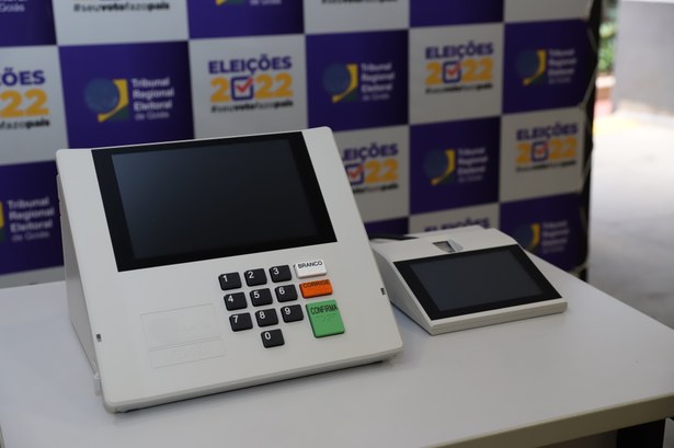 Nova Urna Eletrônica Nova Urna Eletrônica no TRE-GO