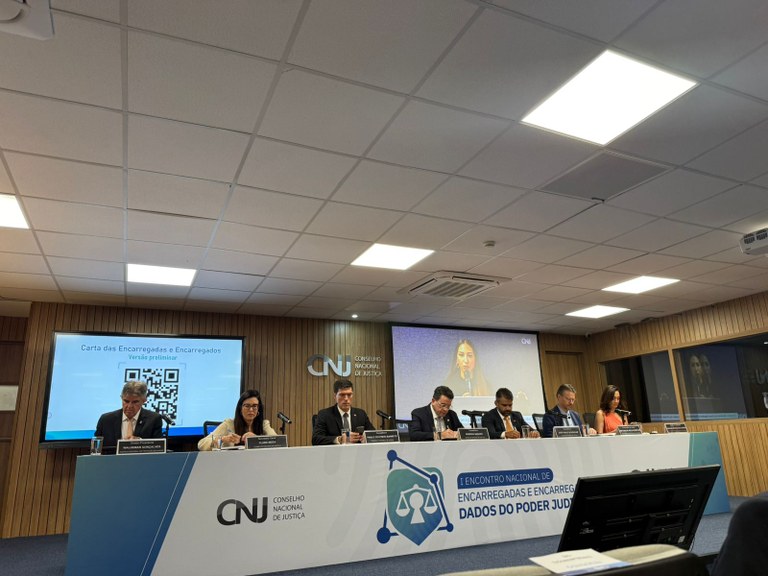 Ouvidora Ludmilla Rocha participa de encontro nacional sobre Lei Geral de Proteção de Dados