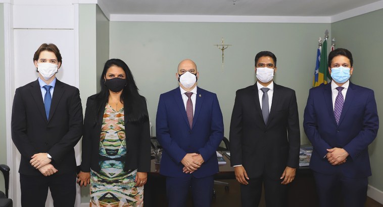 Ouvidora Nacional de Justiça visita TRE-GO Ouvidora Nacional de Justiça visita TRE-GO
