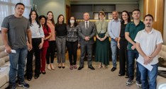 Presidente recebe comissão de aprovados no Concurso Unificado do TSE