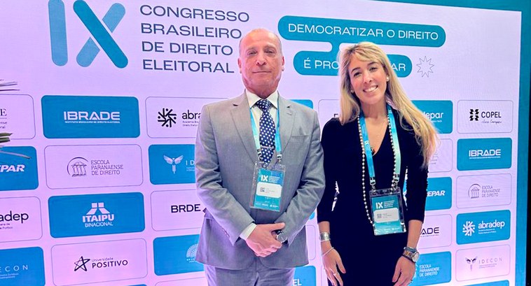 Presidente Veiga Braga ao lado da professora Raquel Machado Presidente Veiga Braga ao lado da professora Raquel Machado